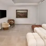 Luxury Alma Pool, Garden & Parking Villa Marbellac