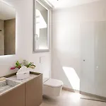 Villa Luxury Alma Pool, Garden & Parking