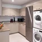 Luxury Alma Pool, Garden & Parking *