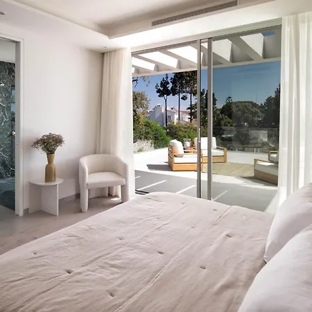 Luxury New Alma- 5bdr, Pool, Garden, Parkin Villa *