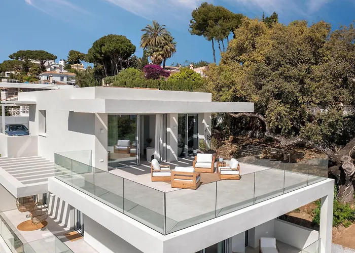 Luxury Alma Pool, Garden & Parking *