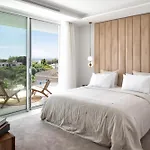Luxury Alma Pool, Garden & Parking 马尔韦利亚